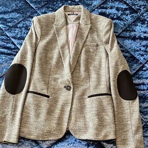 Tommy Hilfiger jacket size 2 new with spare button